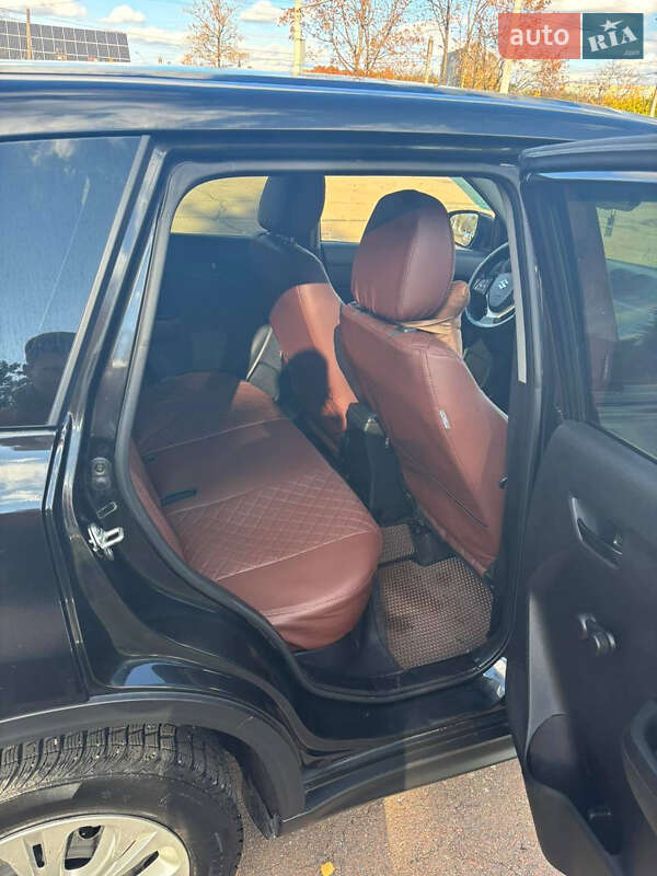 Внедорожник / Кроссовер Suzuki Vitara 2015 в Житомире фото 8 Внедорожник / Кроссовер Suzuki Vitara 2015 в Житомире