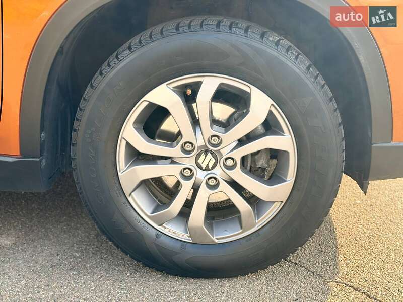 Внедорожник / Кроссовер Suzuki Vitara 2018 в Богуславе