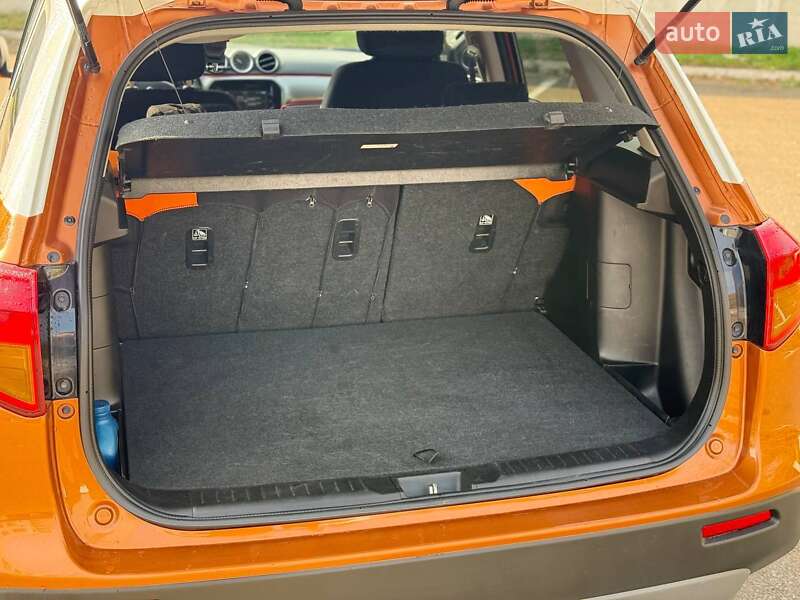 Внедорожник / Кроссовер Suzuki Vitara 2018 в Богуславе