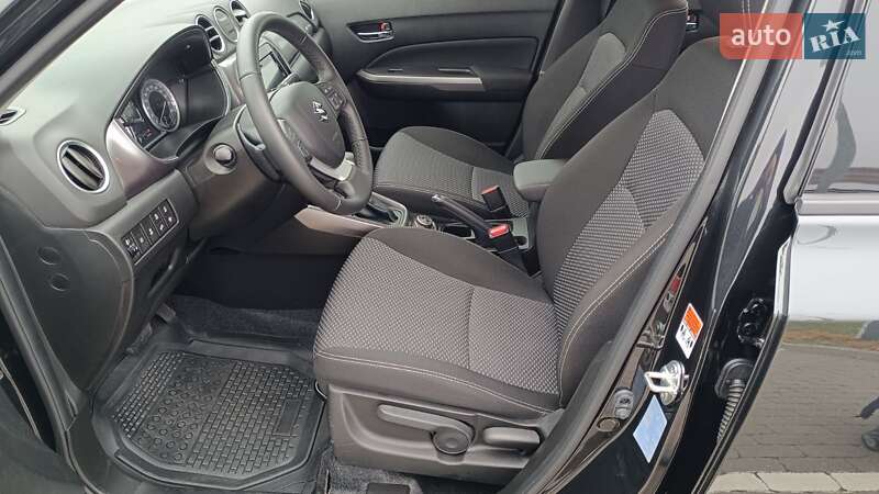 Позашляховик / Кросовер Suzuki Vitara 2020 в Києві