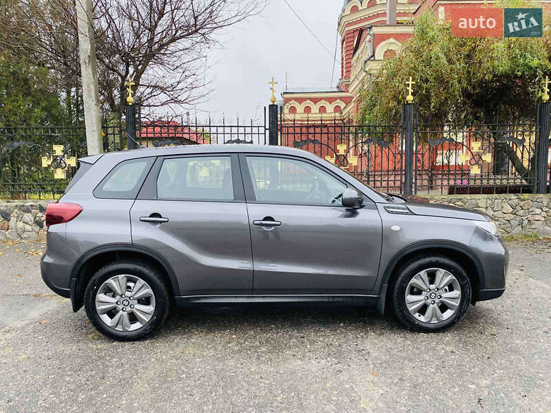 Внедорожник / Кроссовер Suzuki Vitara 2025 в Харькове