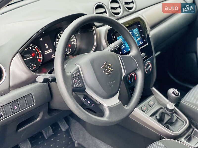 Внедорожник / Кроссовер Suzuki Vitara 2025 в Харькове