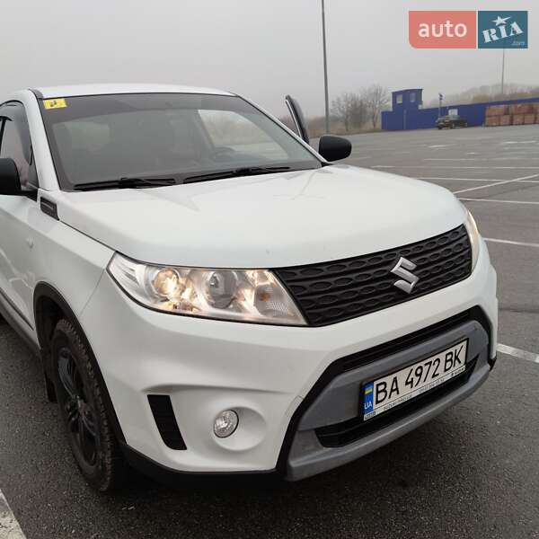 Внедорожник / Кроссовер Suzuki Vitara 2017 в Кропивницком фото 2 Внедорожник / Кроссовер Suzuki Vitara 2017 в Кропивницком