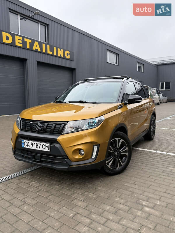 Внедорожник / Кроссовер Suzuki Vitara 2019 в Киеве