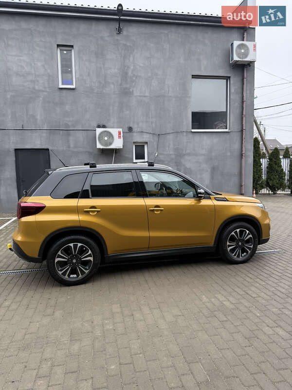 Внедорожник / Кроссовер Suzuki Vitara 2019 в Киеве