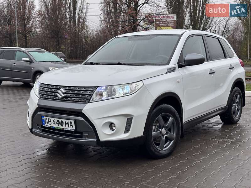 Внедорожник / Кроссовер Suzuki Vitara 2017 в Хмельницком