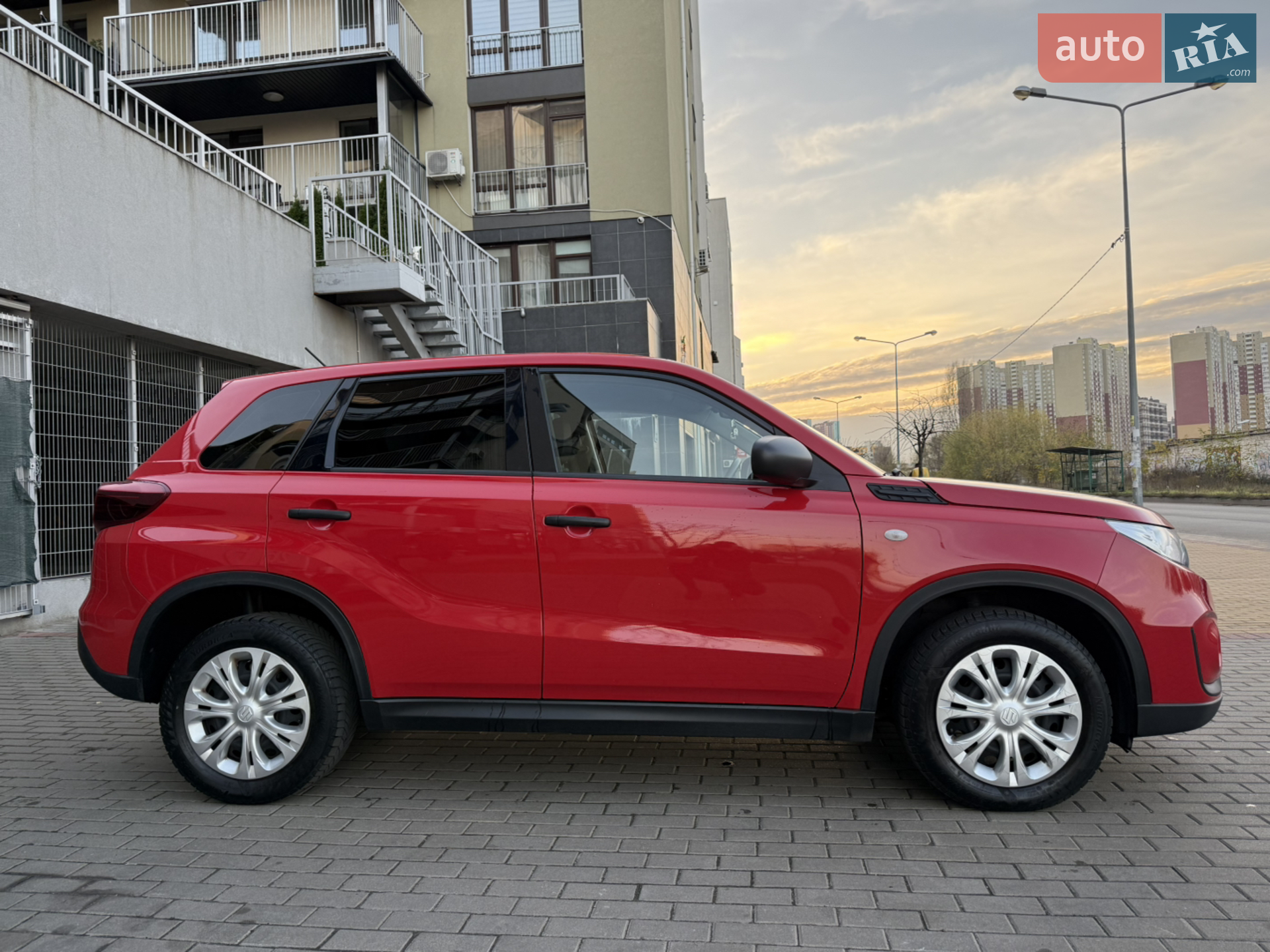 2021 Suzuki Vitara - мініатюра 6