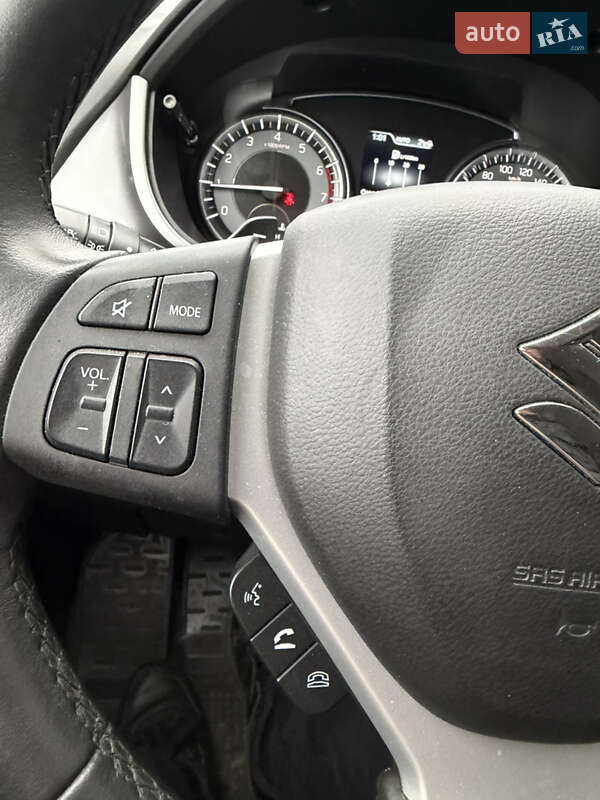 Внедорожник / Кроссовер Suzuki Vitara 2019 в Киеве