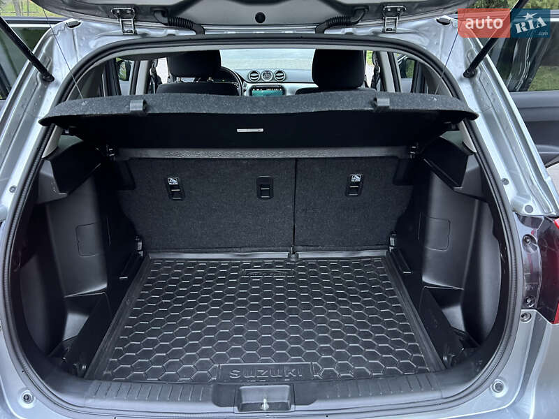 Внедорожник / Кроссовер Suzuki Vitara 2021 в Киеве