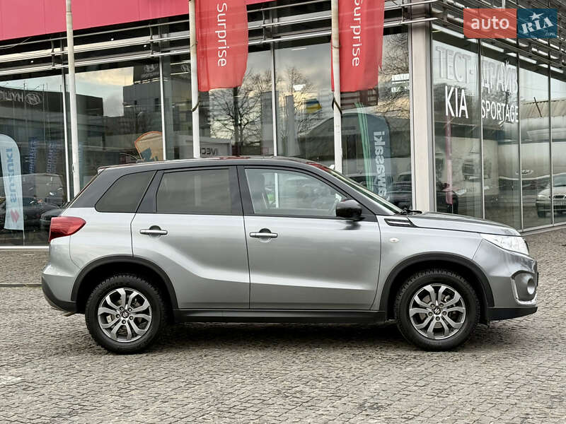 Внедорожник / Кроссовер Suzuki Vitara 2021 в Днепре