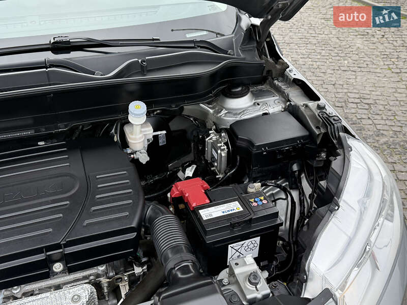 Внедорожник / Кроссовер Suzuki Vitara 2021 в Днепре