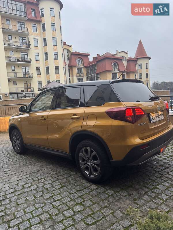 Внедорожник / Кроссовер Suzuki Vitara 2020 в Киеве
