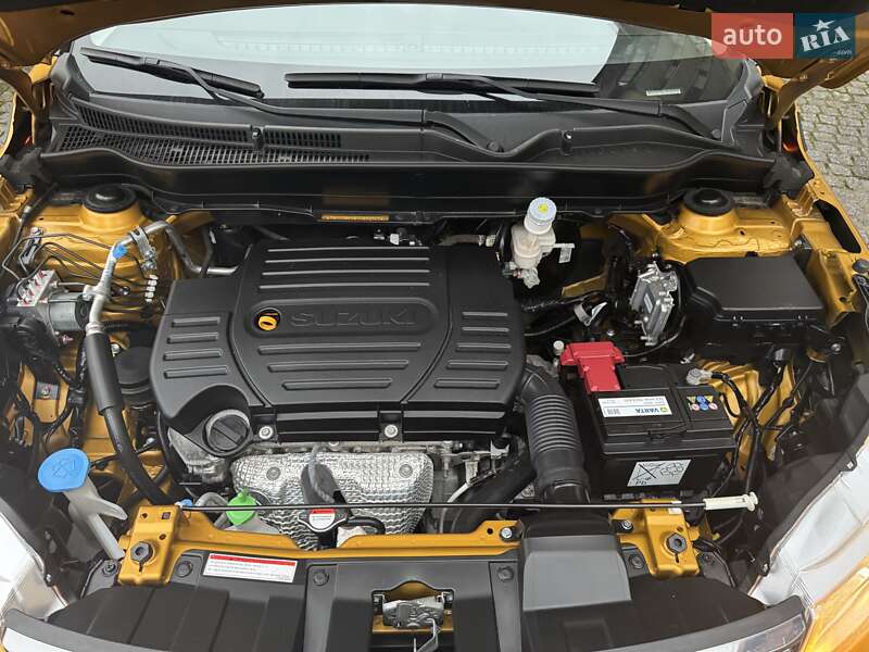 Внедорожник / Кроссовер Suzuki Vitara 2020 в Киеве