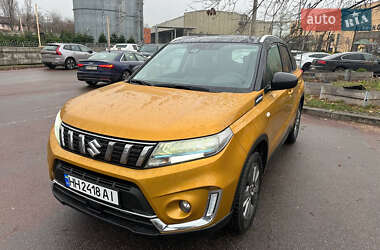 Внедорожник / Кроссовер Suzuki Vitara 2024 в Киеве