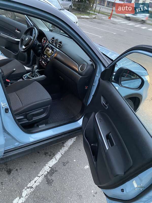 Внедорожник / Кроссовер Suzuki Vitara 2019 в Киеве фото 9 Внедорожник / Кроссовер Suzuki Vitara 2019 в Киеве