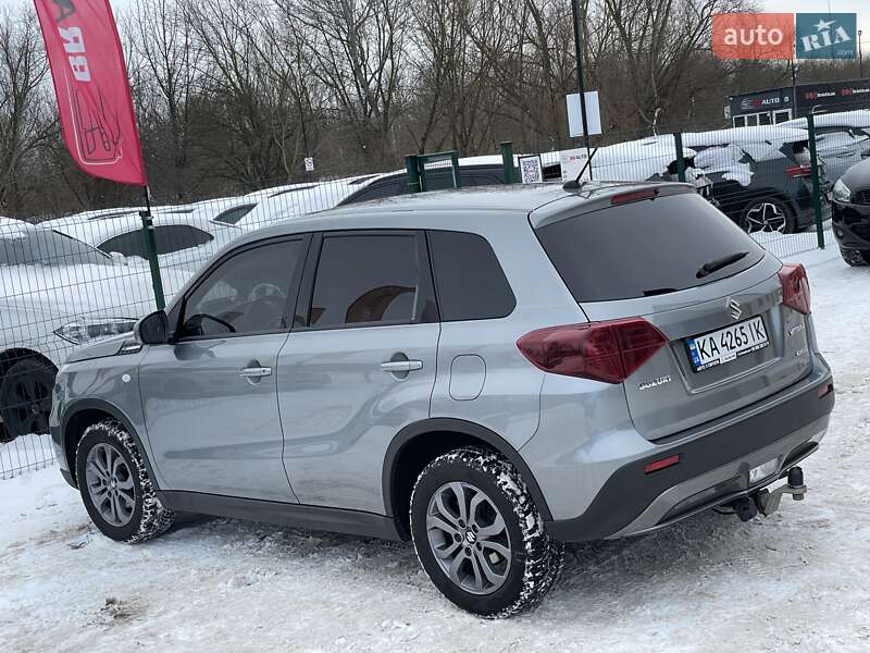 Внедорожник / Кроссовер Suzuki Vitara 2022 в Бердичеве фото 19 Внедорожник / Кроссовер Suzuki Vitara 2022 в Бердичеве