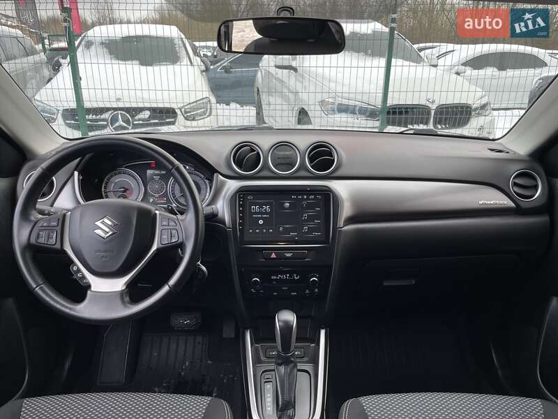 Внедорожник / Кроссовер Suzuki Vitara 2022 в Бердичеве фото 57 Внедорожник / Кроссовер Suzuki Vitara 2022 в Бердичеве