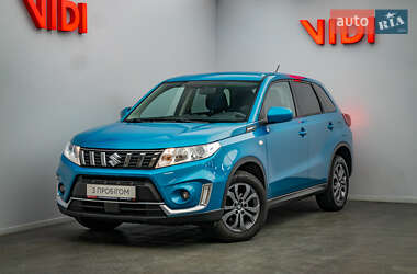 Внедорожник / Кроссовер Suzuki Vitara 2020 в Киеве