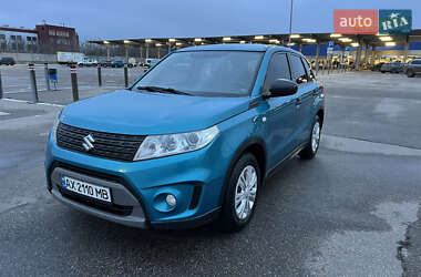 Внедорожник / Кроссовер Suzuki Vitara 2017 в Харькове