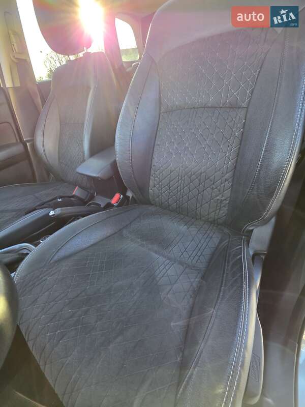 Внедорожник / Кроссовер Suzuki Vitara 2019 в Харькове фото 13 Внедорожник / Кроссовер Suzuki Vitara 2019 в Харькове