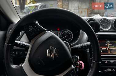 Внедорожник / Кроссовер Suzuki Vitara 2015 в Киеве