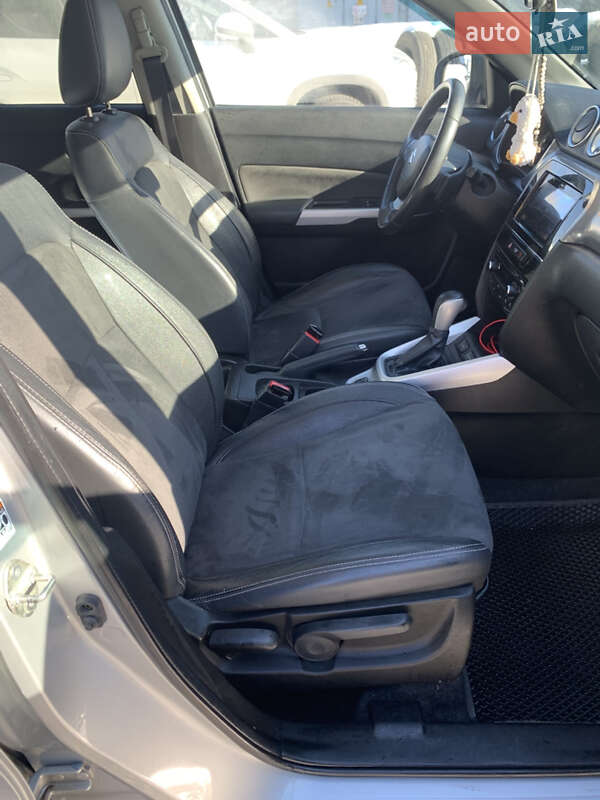 Внедорожник / Кроссовер Suzuki Vitara 2017 в Хмельницком