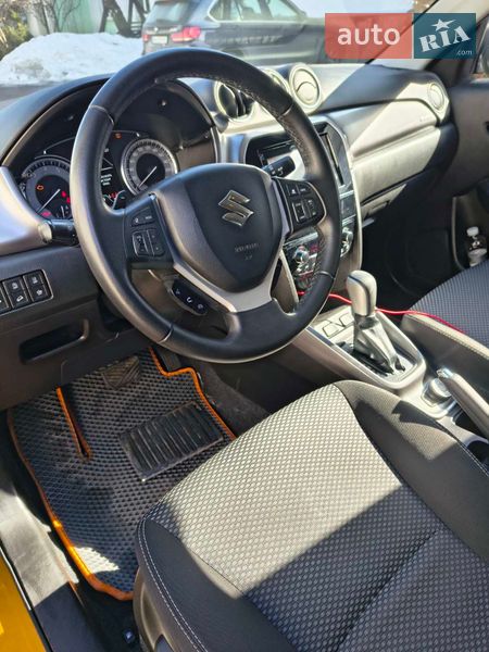 Внедорожник / Кроссовер Suzuki Vitara 2019 в Киеве