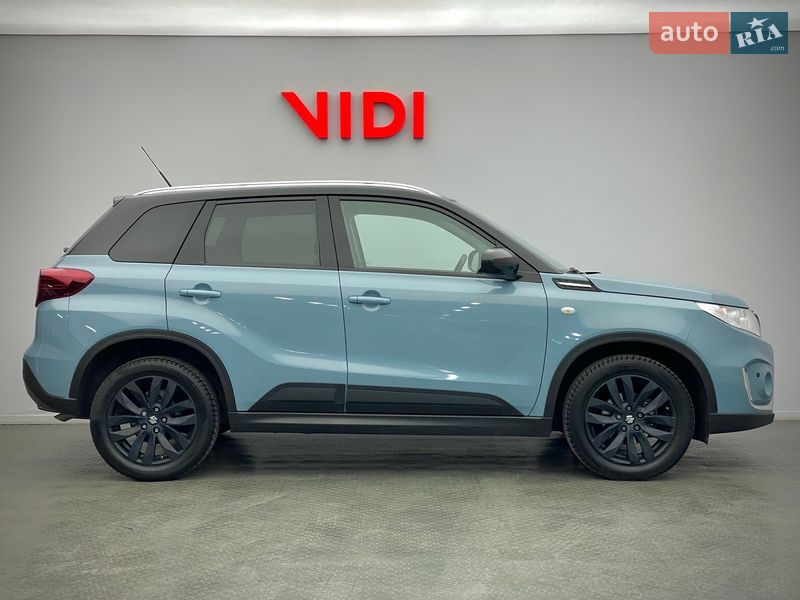 Внедорожник / Кроссовер Suzuki Vitara 2020 в Киеве