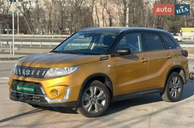 Внедорожник / Кроссовер Suzuki Vitara 2019 в Киеве
