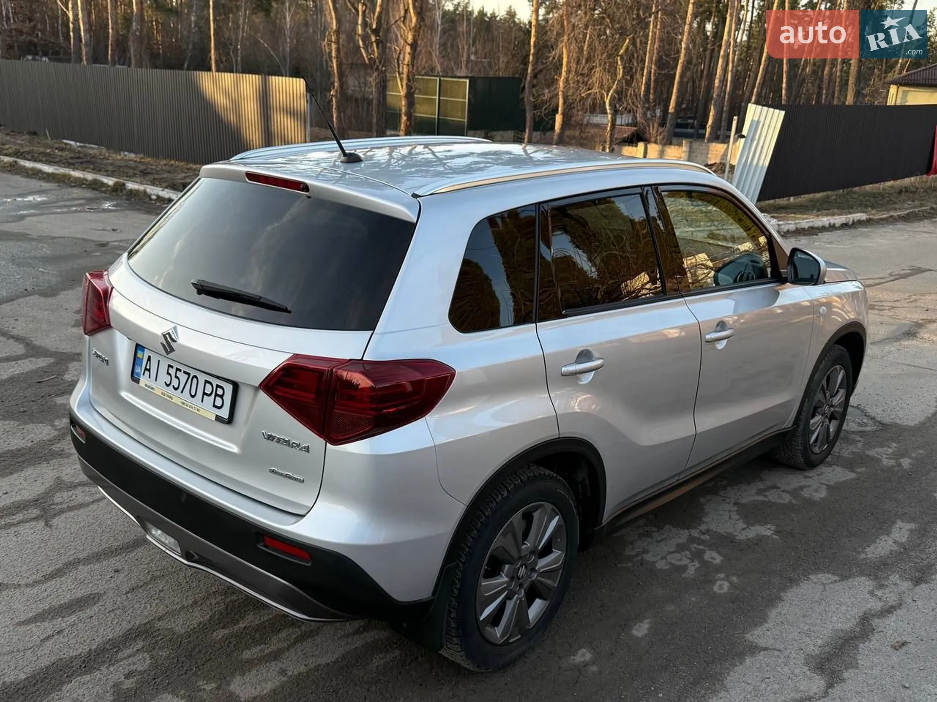 2019 Suzuki Vitara - мініатюра 10