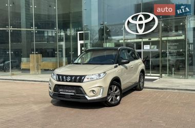Внедорожник / Кроссовер Suzuki Vitara 2020 в Киеве