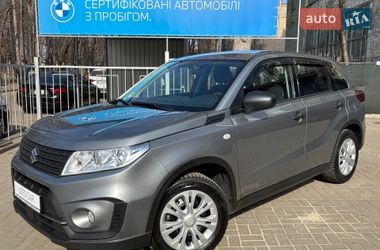 Внедорожник / Кроссовер Suzuki Vitara 2020 в Черкассах