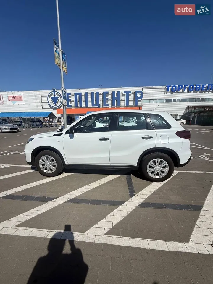 2021 Suzuki Vitara - мініатюра 27