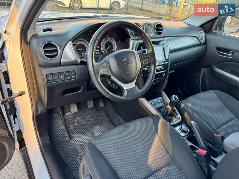 Позашляховик / Кросовер Suzuki Vitara 2019 в Києві