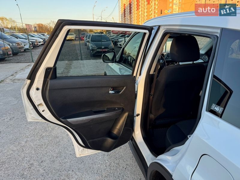 Позашляховик / Кросовер Suzuki Vitara 2019 в Києві