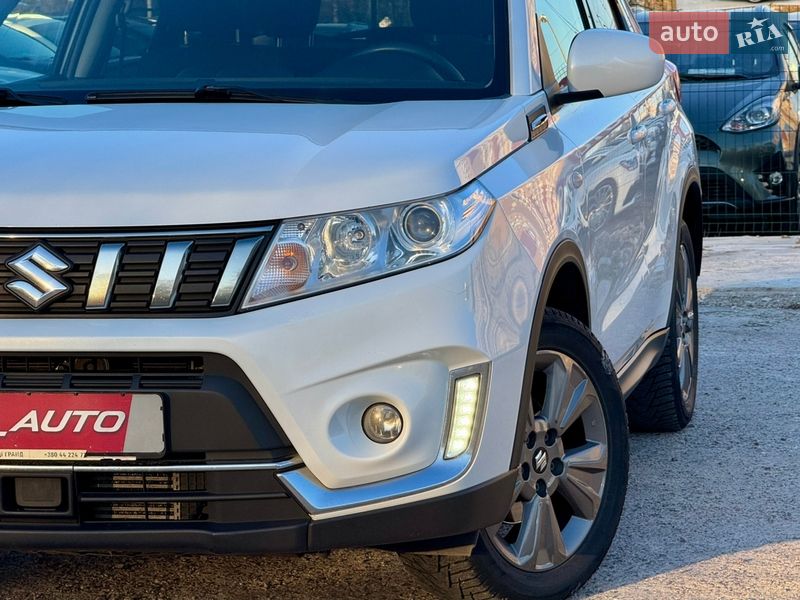 Позашляховик / Кросовер Suzuki Vitara 2019 в Києві