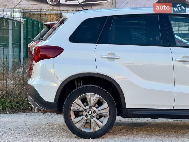 Позашляховик / Кросовер Suzuki Vitara 2019 в Києві
