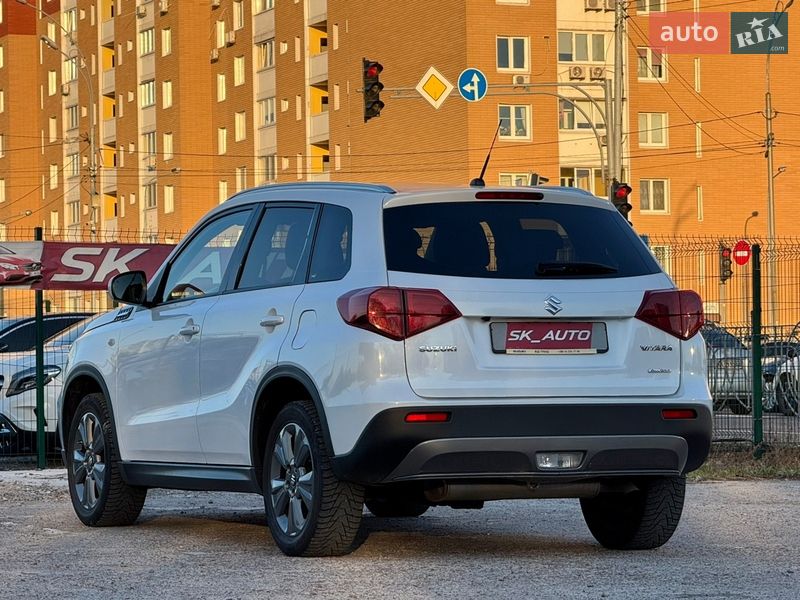 Позашляховик / Кросовер Suzuki Vitara 2019 в Києві