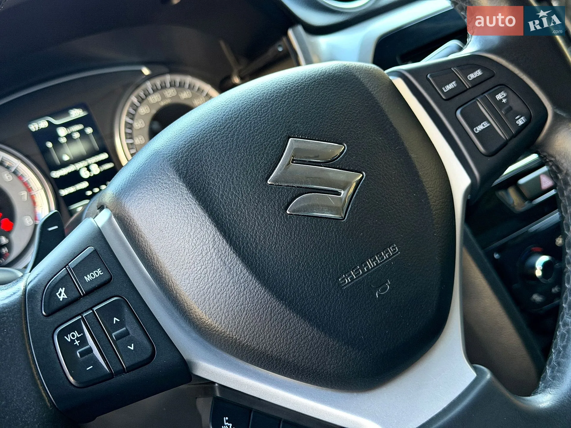 2021 Suzuki Vitara - мініатюра 43