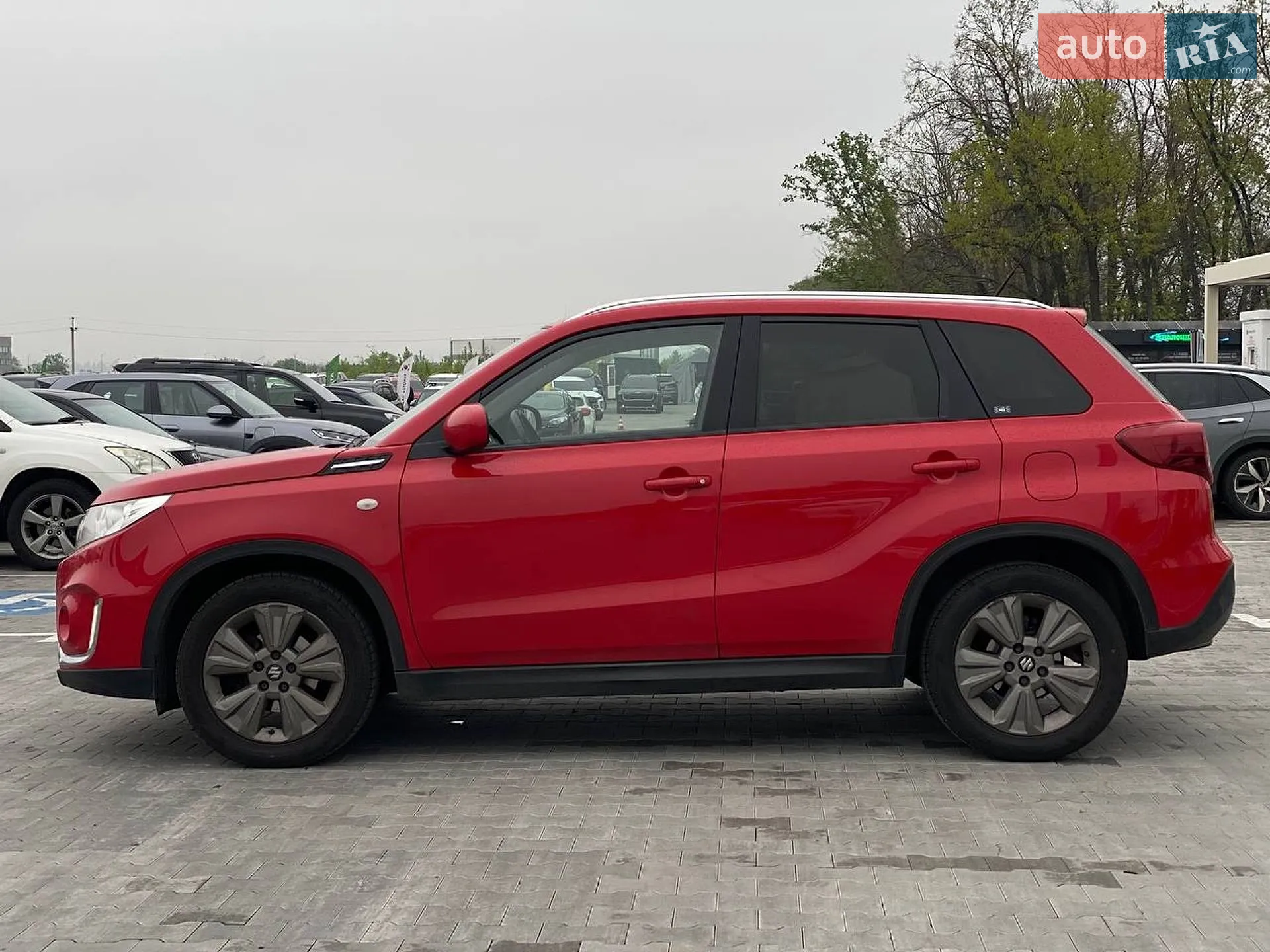 2019 Suzuki Vitara - мініатюра 9