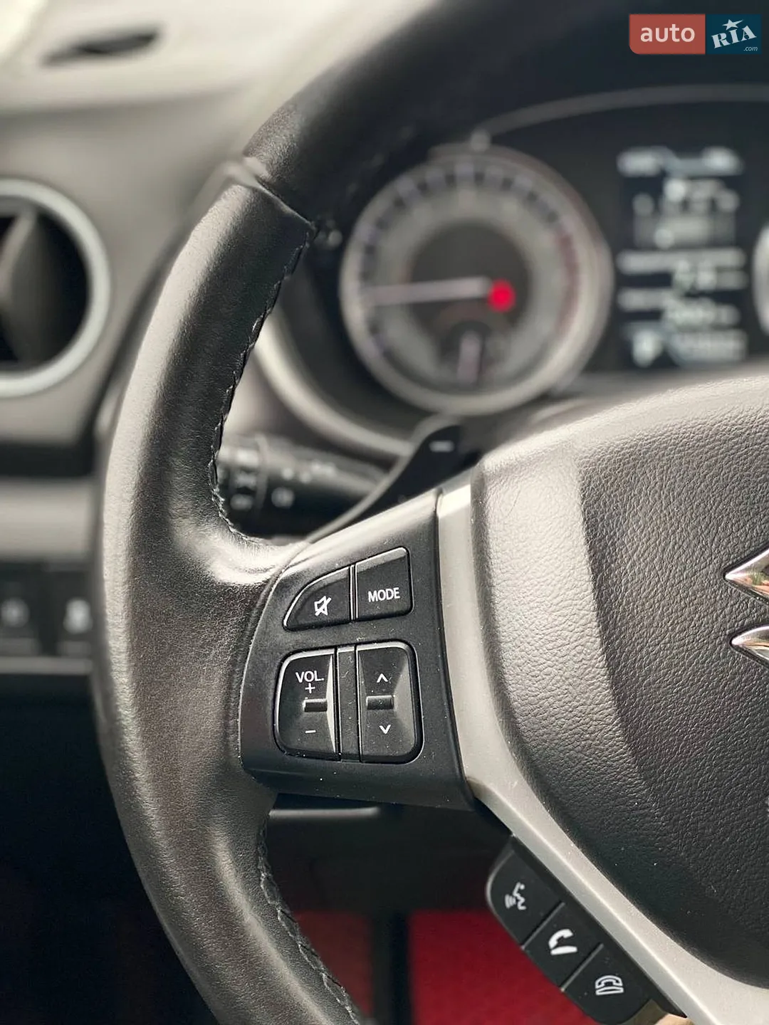 2019 Suzuki Vitara - мініатюра 25