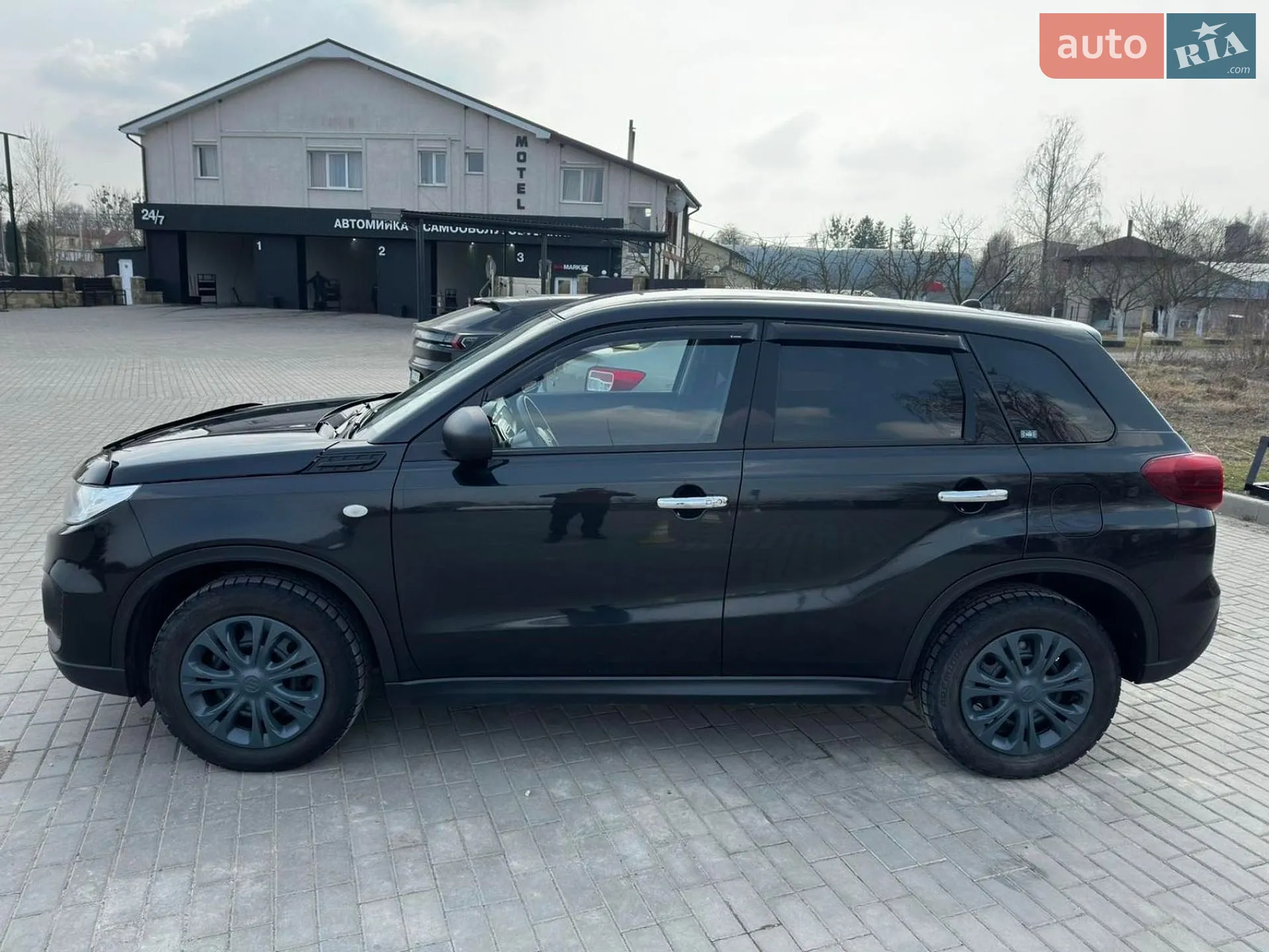 2019 Suzuki Vitara - мініатюра 8