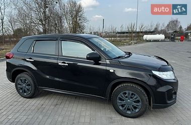 Позашляховик / Кросовер Suzuki Vitara 2019 в Шептицькому