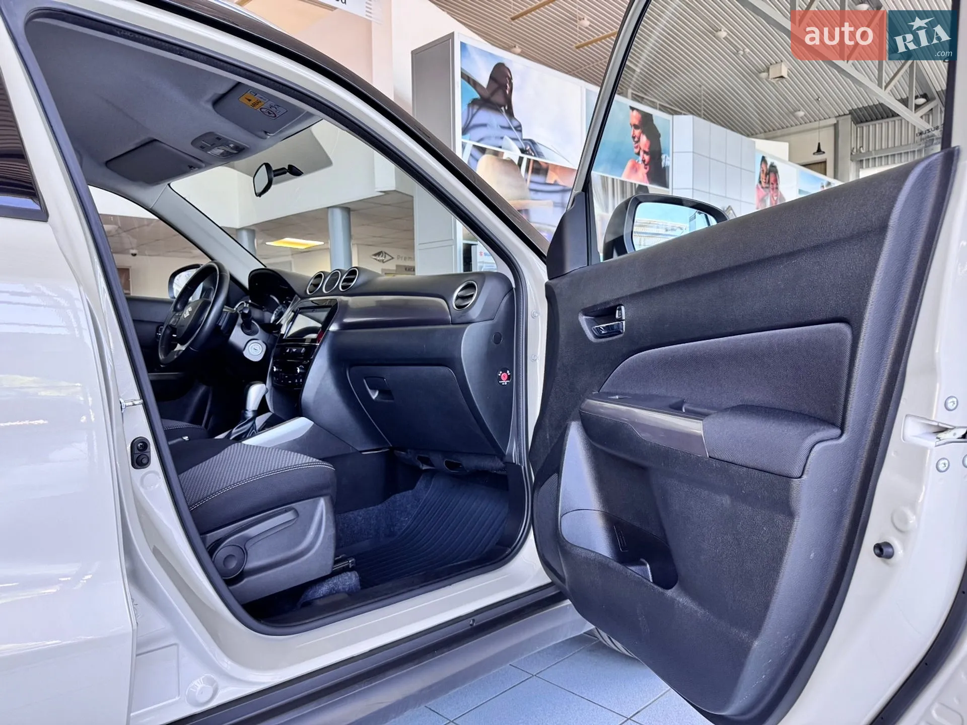 2020 Suzuki Vitara - мініатюра 30