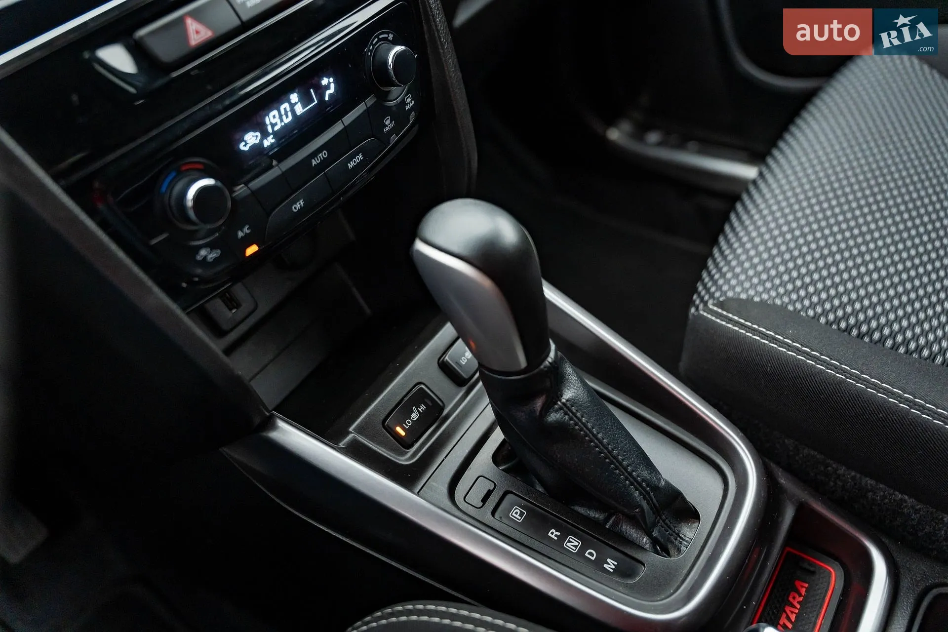 2019 Suzuki Vitara - мініатюра 20