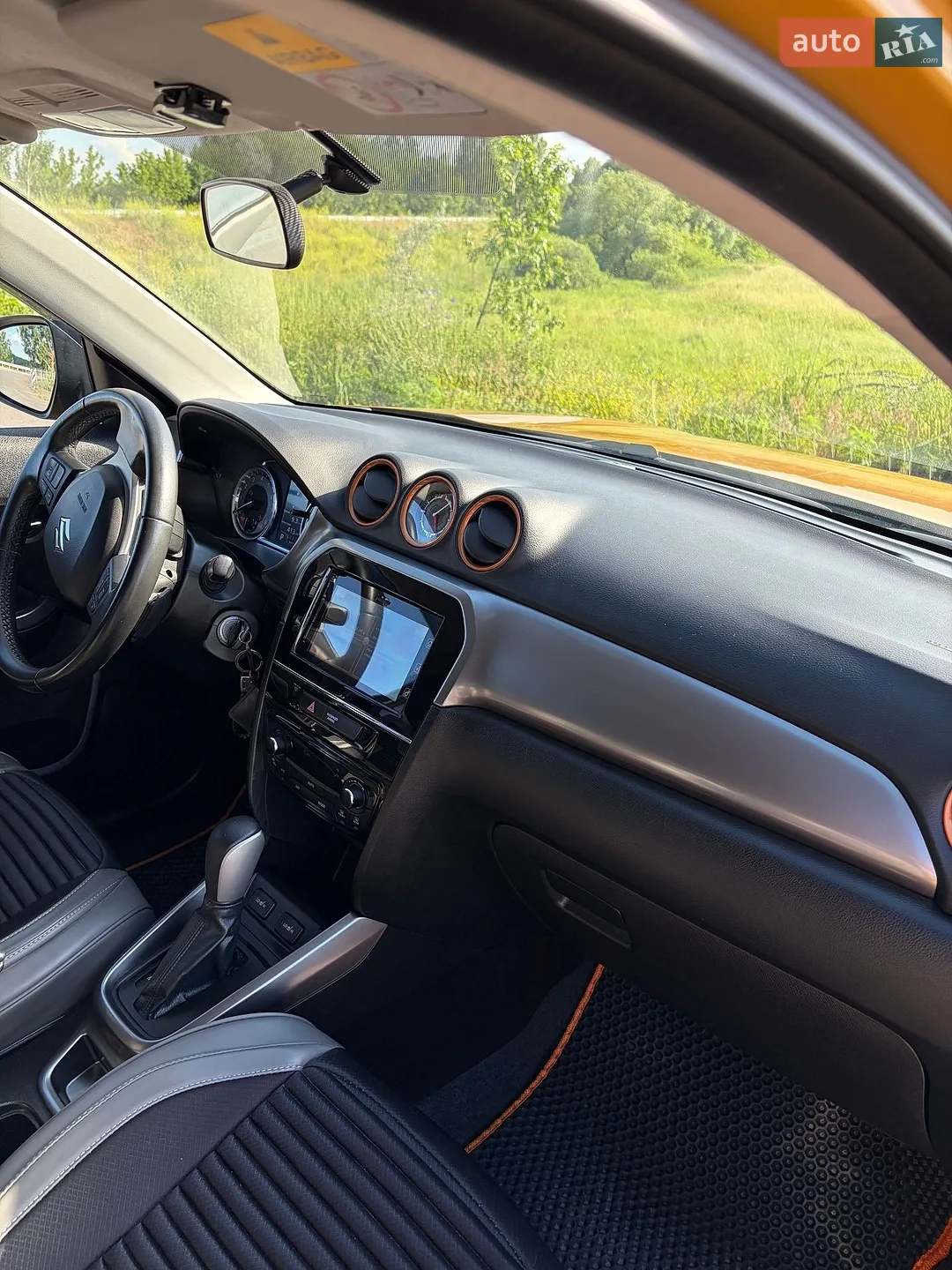 2020 Suzuki Vitara - мініатюра 24