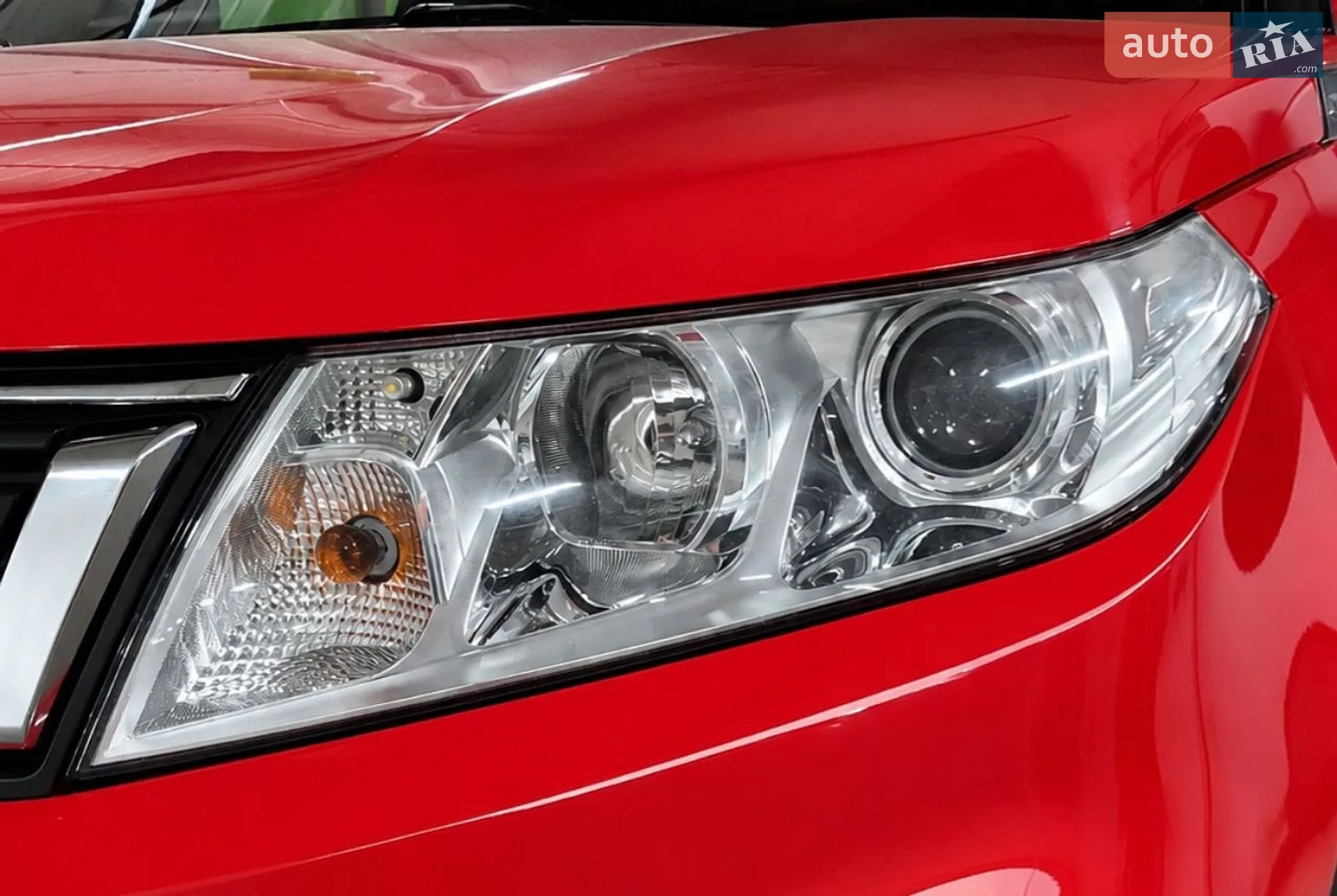 2019 Suzuki Vitara - мініатюра 8