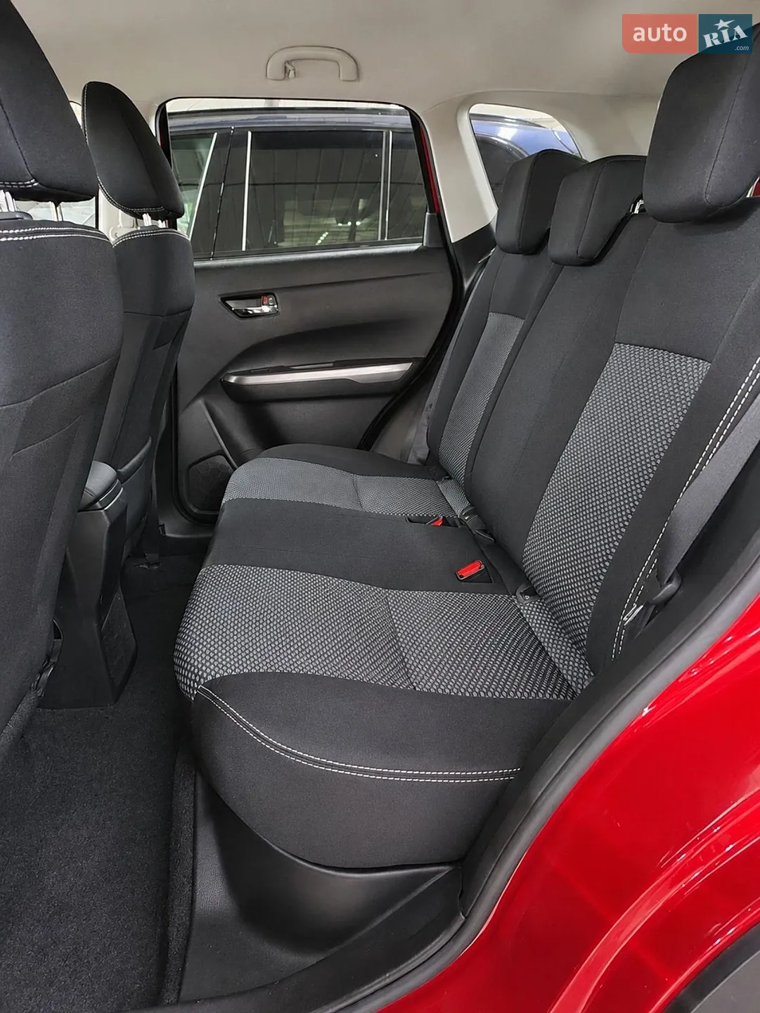 2019 Suzuki Vitara - мініатюра 11
