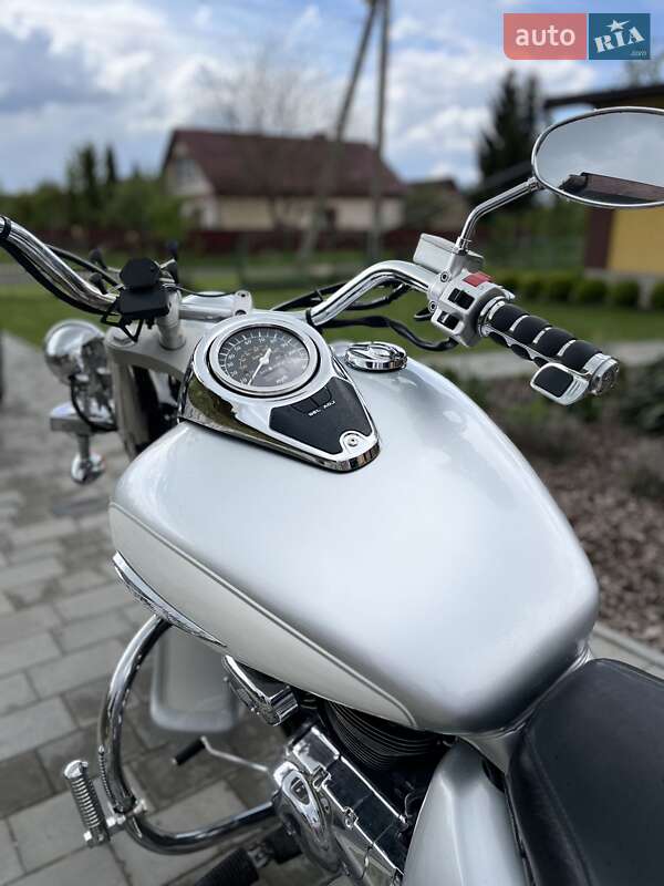 Мотоцикл Круизер Suzuki VL 800 Intruder 2004 в Хмельницком