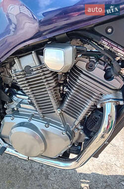 Мотоцикл Классік Suzuki VX 800 1996 в 